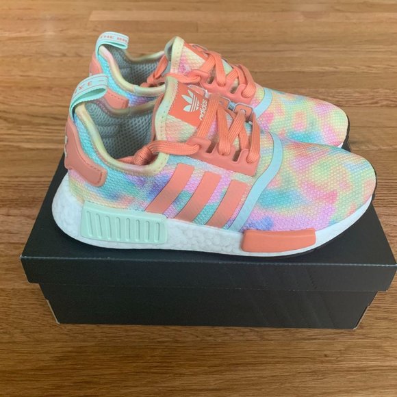 adidas nmd r1 ladies